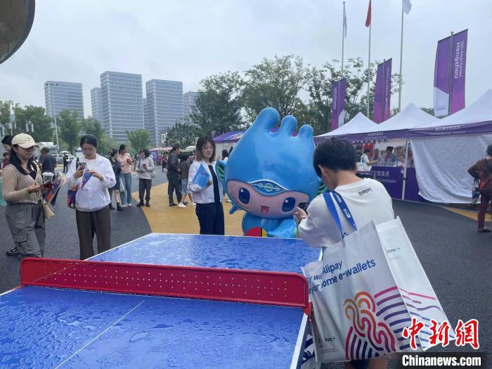 杭州亚运会乒乓球首日开赛：中国男女乒均以3