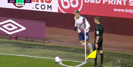 武磊伤缺期间孙兴慜领跑英超，亚洲天王再创纪