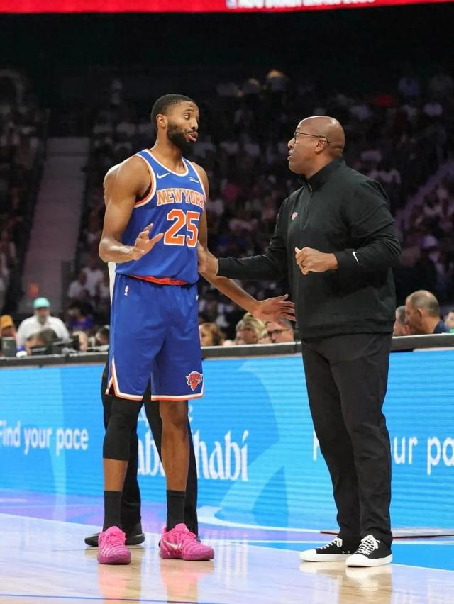 布里奇斯状态低迷拖累尼克斯季后赛前景