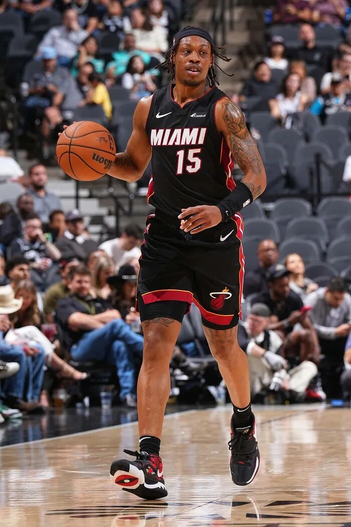 北京队大胜山东队李楠复出助阵引援威廉姆斯或