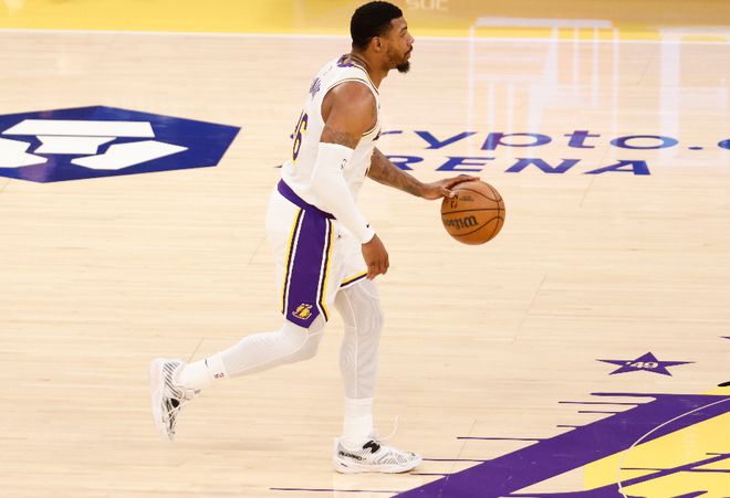 湖人G1主场力克火箭 八村垒肯纳德联手建功